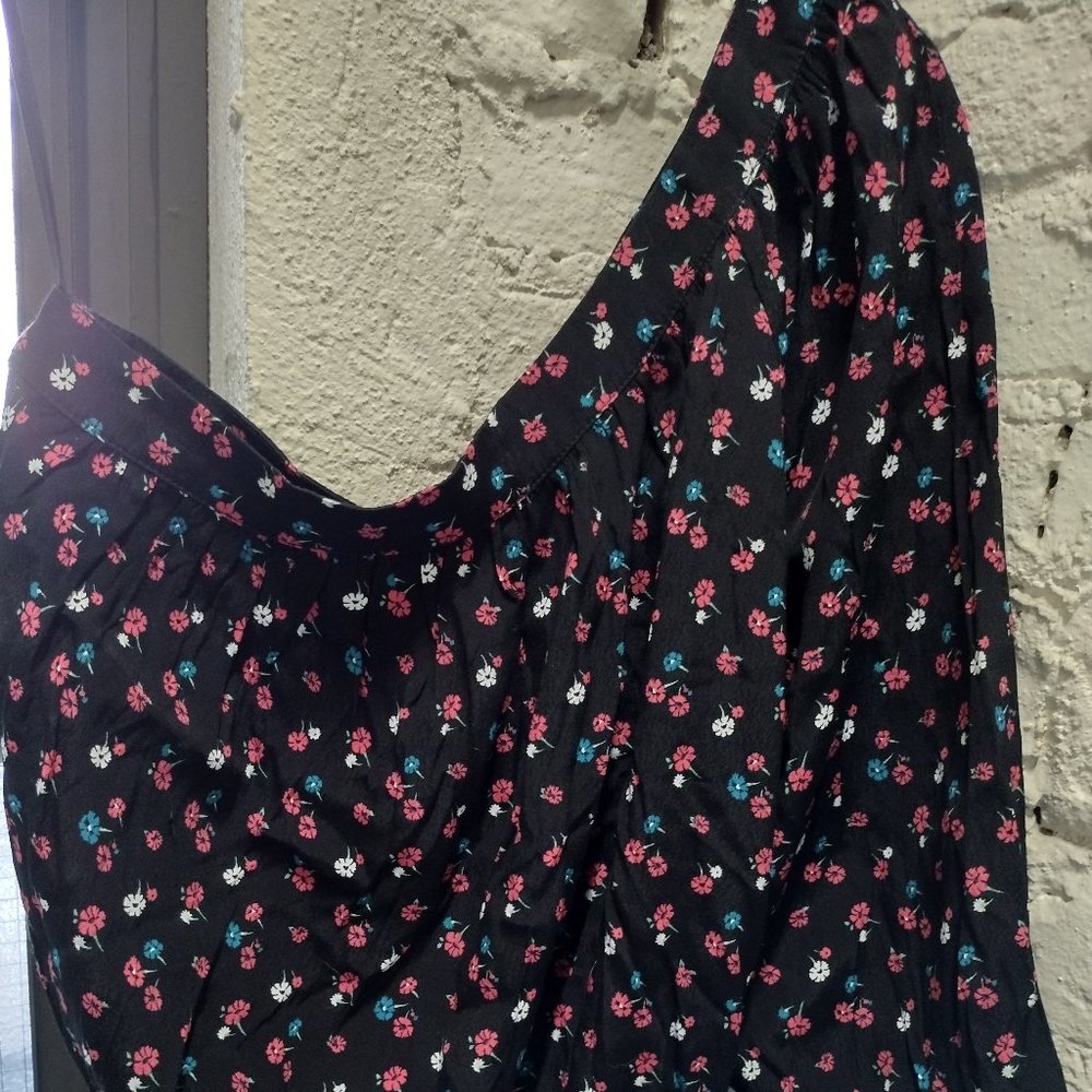 Forever 21 One Sleeve Top